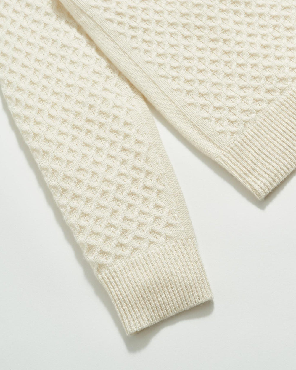 Men Cashmere Honeycomb Turtleneck Natural | Billy Reid Sweaters &amp; Sweatshirts