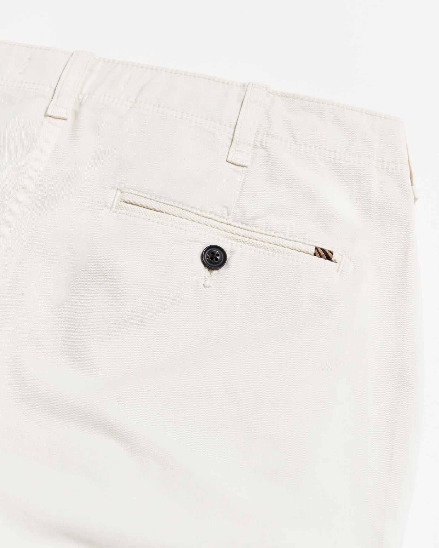 Men Chino Pant Eggshell | Billy Reid Bottoms