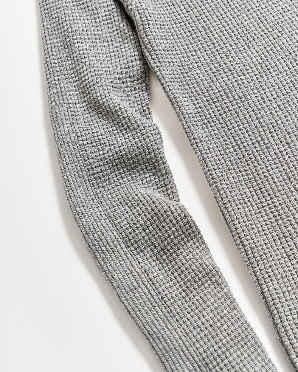 Men Mini Waffle Crew Grey | Billy Reid Sweaters &amp; Sweatshirts