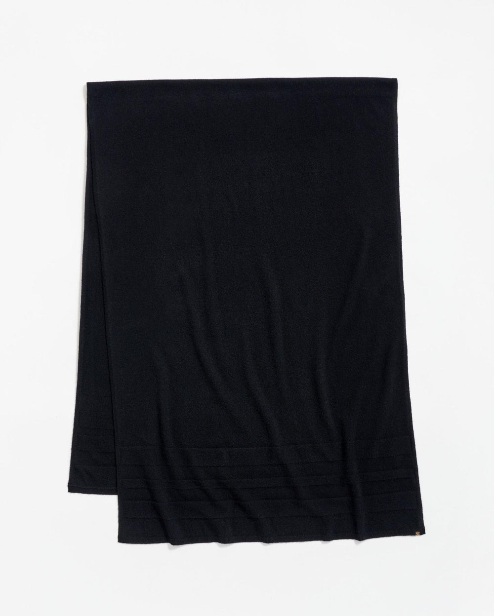 Women Cashmere Sweater Wrap Black | Billy Reid Accessories