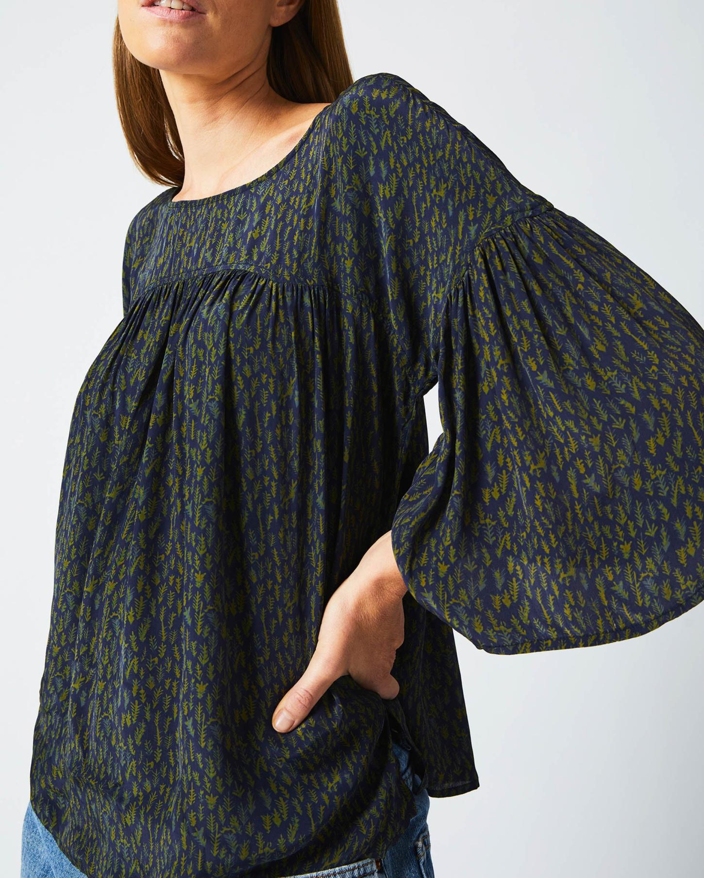 Women Curved Yoke Blouse Navy | Billy Reid Tops