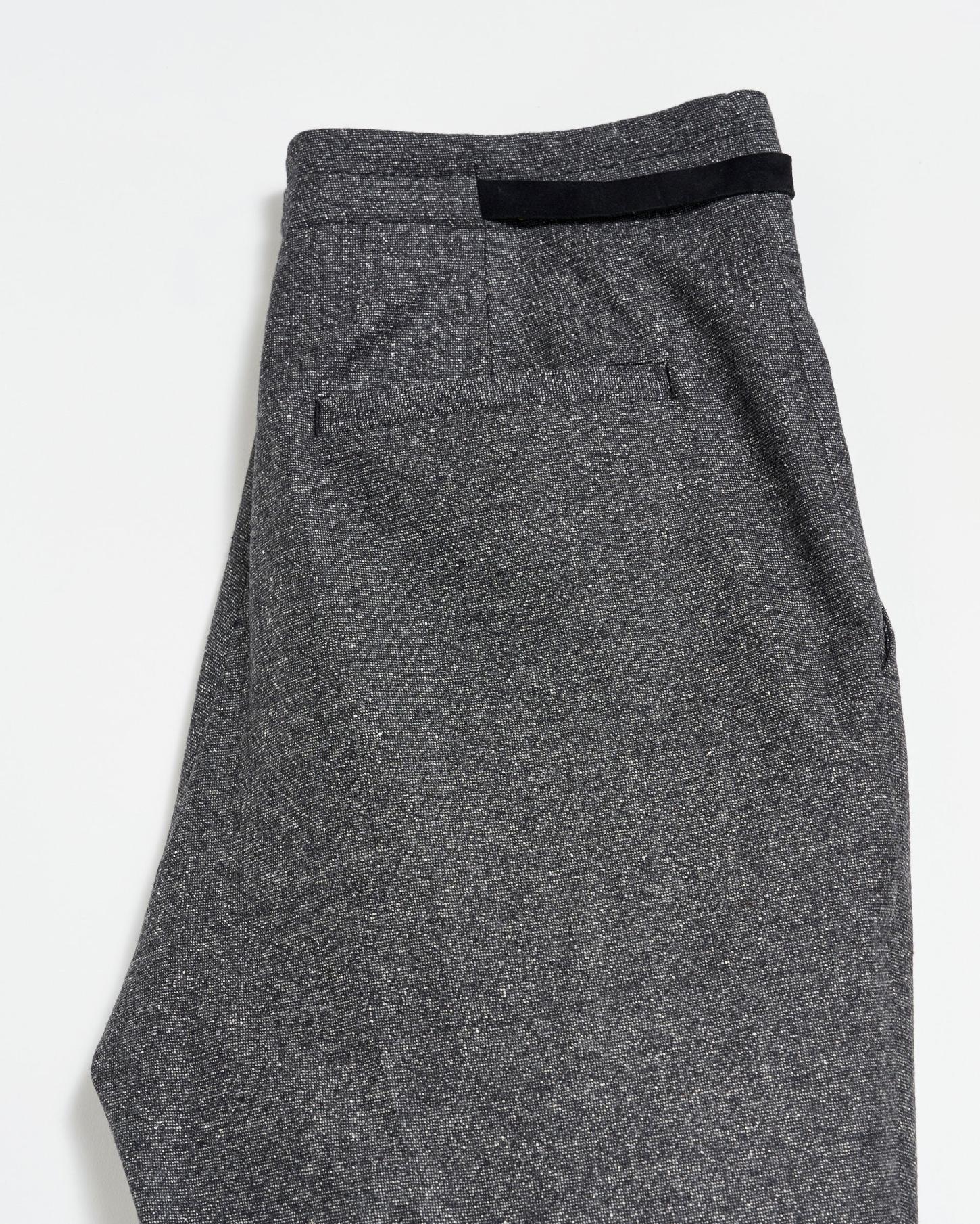 Women Tapered Pleat Pant Charcoal | Billy Reid Bottoms