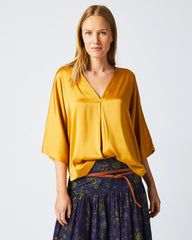 Women V Pleat Blouse Amber Gold | Billy Reid Tops