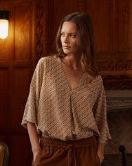 Women V Pleat Blouse Cream/brown | Billy Reid Tops